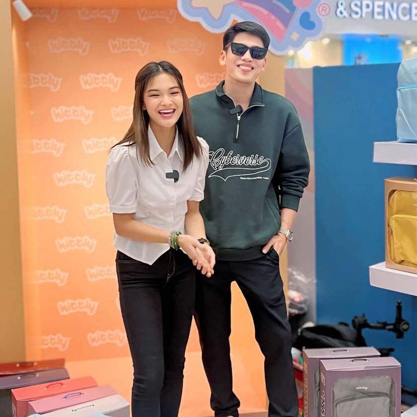 Althea Ablan Visits Kittly Booth at SM Megamall